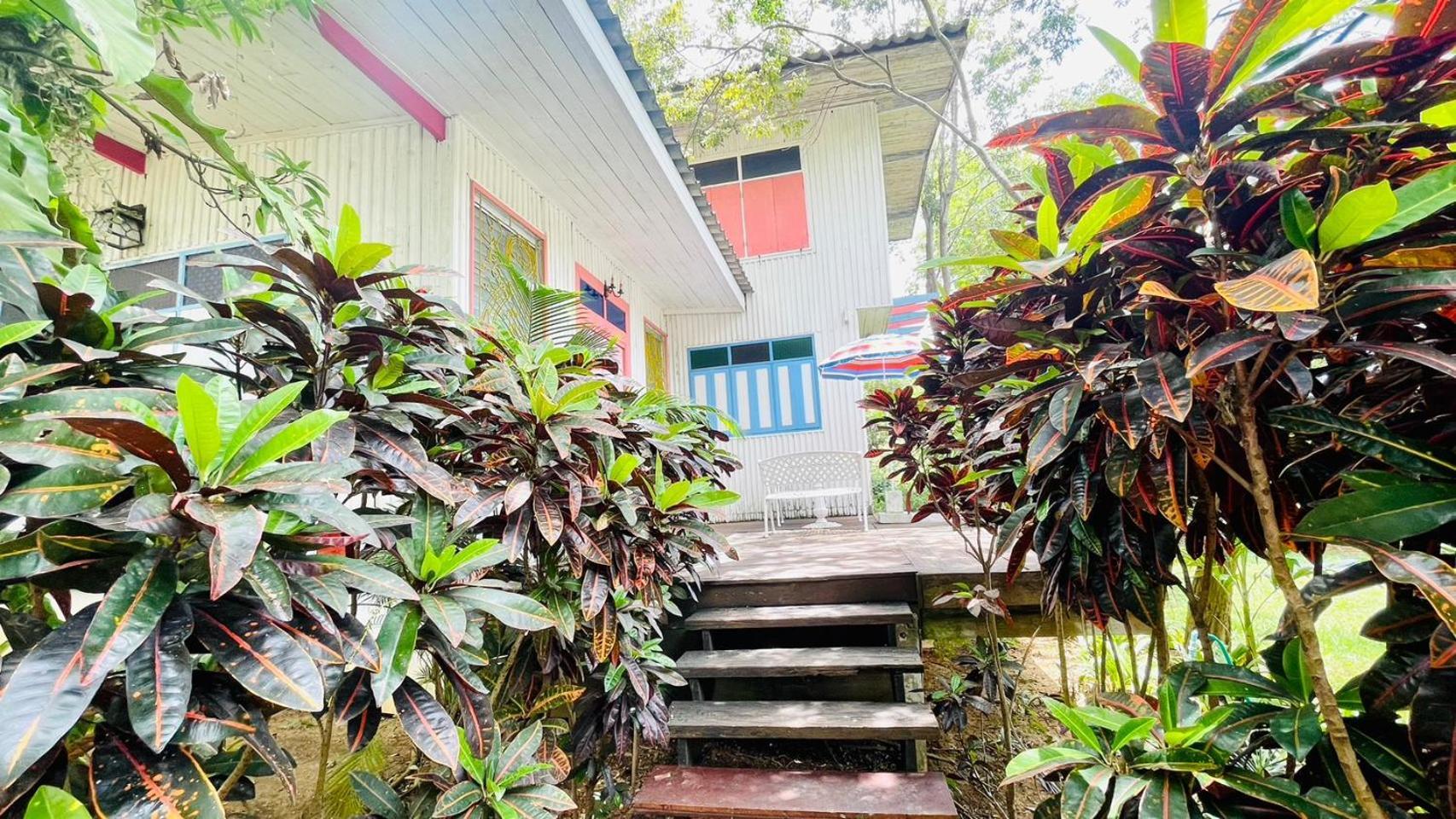 Baan Ing Khao Hotel Pak Chong Buitenkant foto