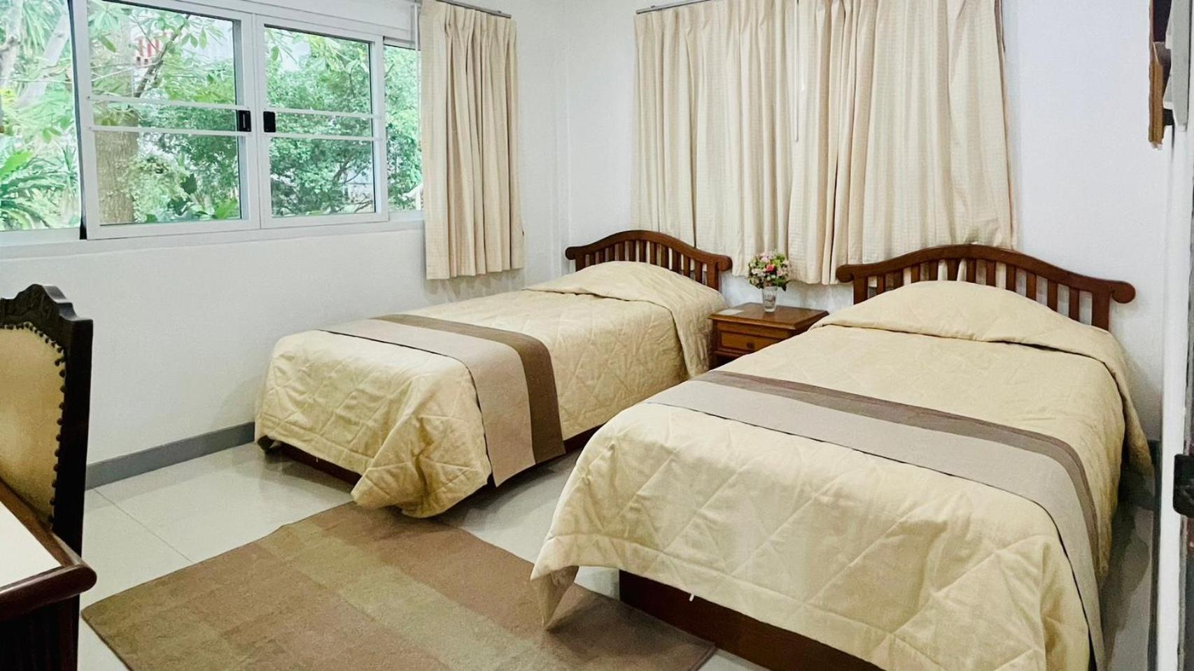 Baan Ing Khao Hotel Pak Chong Buitenkant foto