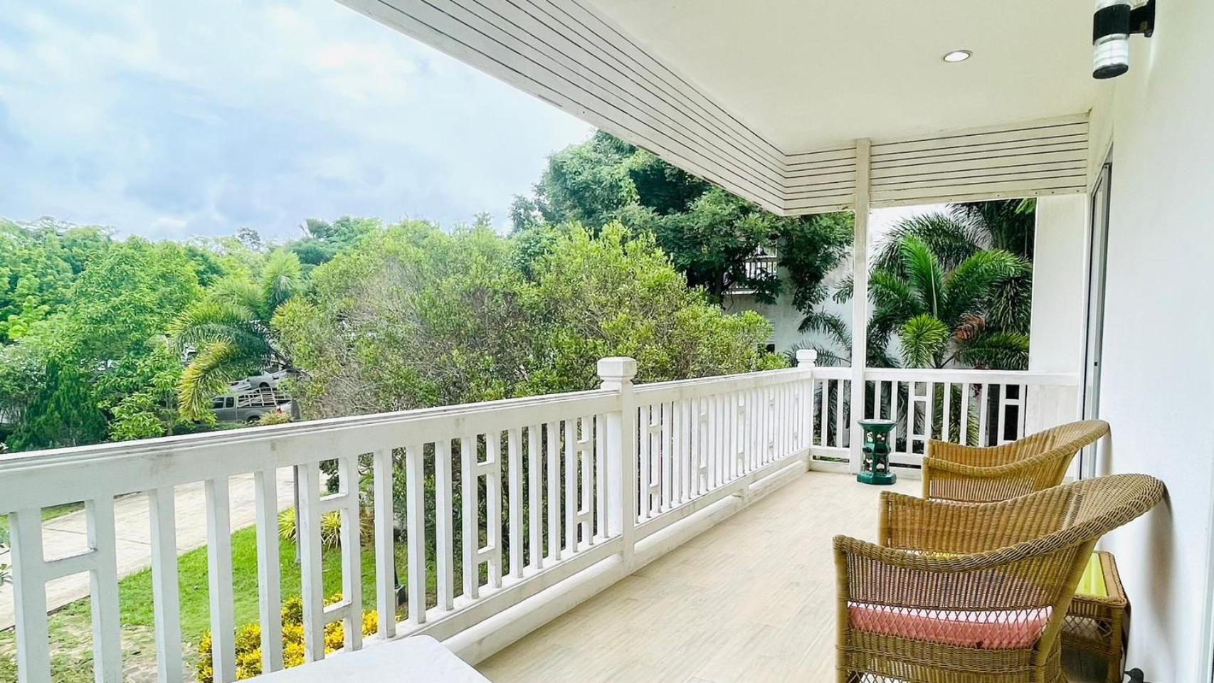 Baan Ing Khao Hotel Pak Chong Buitenkant foto