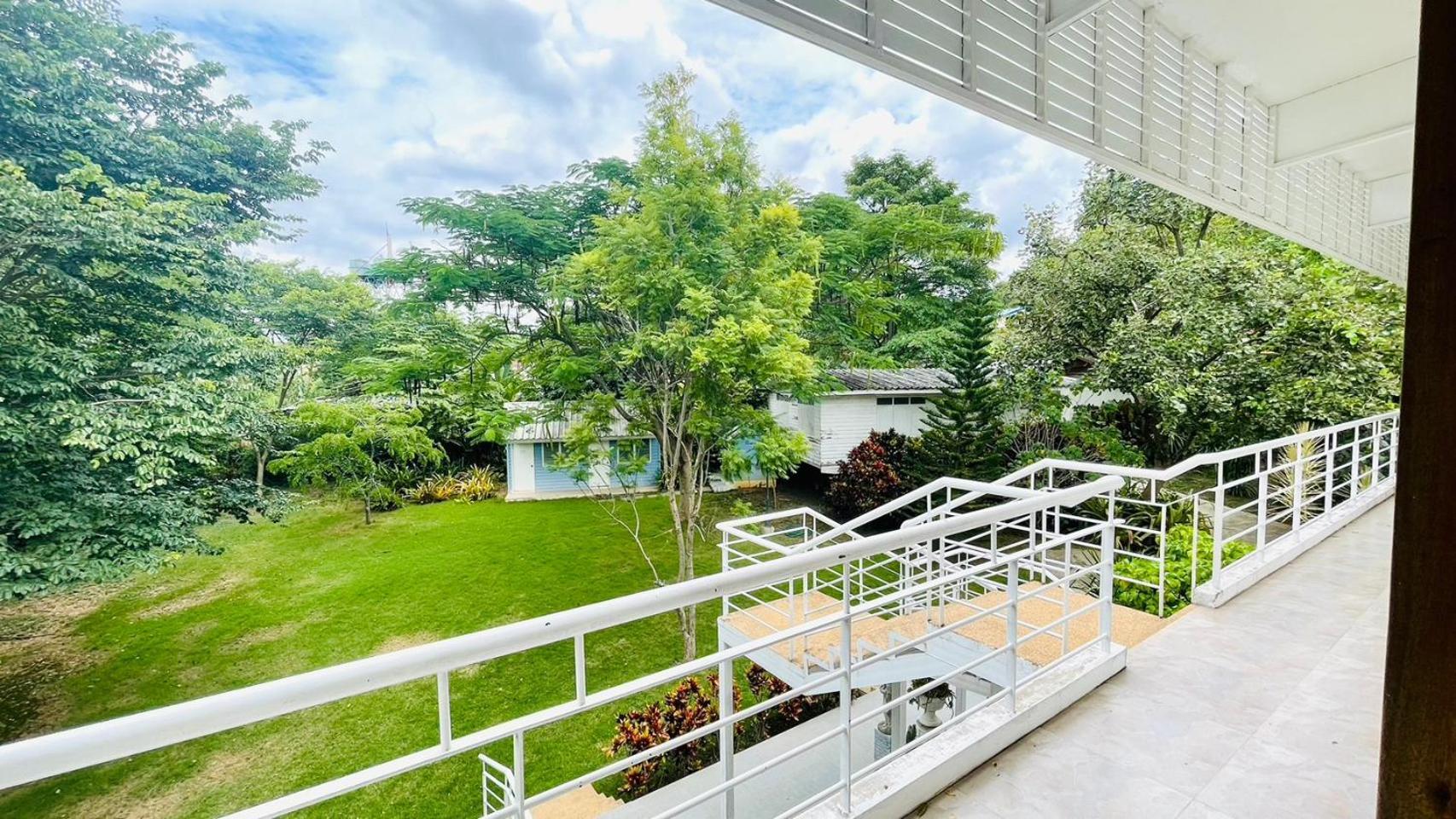 Baan Ing Khao Hotel Pak Chong Buitenkant foto